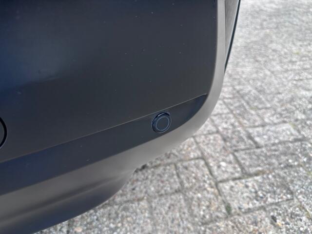 Citroen C3 1.2 PureTech Feel '' Infotainmentsystem - CC - PDC ''