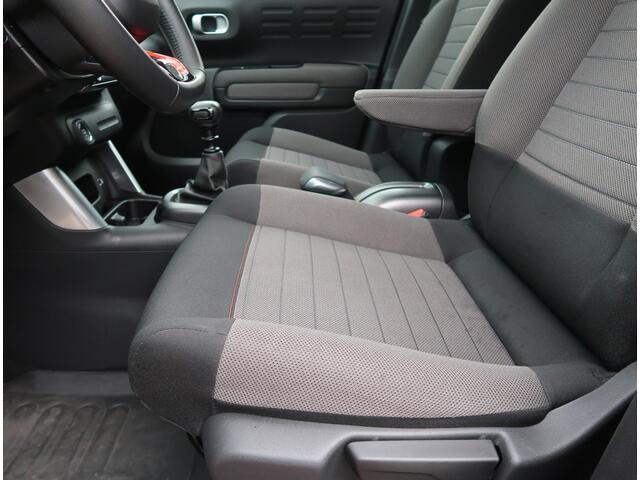 Citroen C3 Aircross 110 Pk Benzine * Navigatie * Dodehoekbewaking * Keyless Start Button * Achteruitrij Parkeer Camera * Hoge Zit * L.M. Velgen * Climate & Cruise Control * Vingerhoets; Vierde Generatie Eersteklas Service !