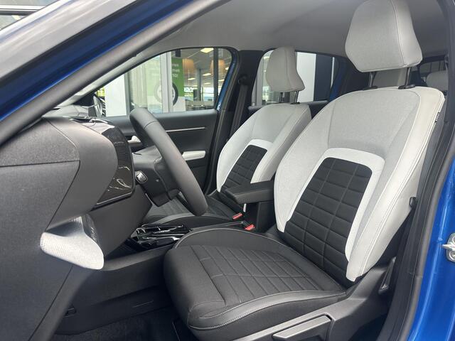 Citroen C3 1.2 Hybrid 110pk Max | Comfort Stoelen | Apple Carplay/Android Auto | Parkeercamera/-sensoren | Full LED | DAB | Cruise Control | Climate Control | Draadloze telefoonlader |