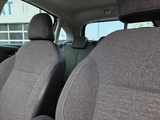 Citroen C3 1.2 PureTech Exclusive Airco/Navi/Zenith Panorama-voorruit/PDC/GEEN AFLEVERKOSTEN
