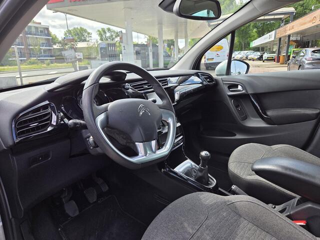 Citroen C3 1.2 PureTech Exclusive Airco/Navi/Zenith Panorama-voorruit/PDC/GEEN AFLEVERKOSTEN