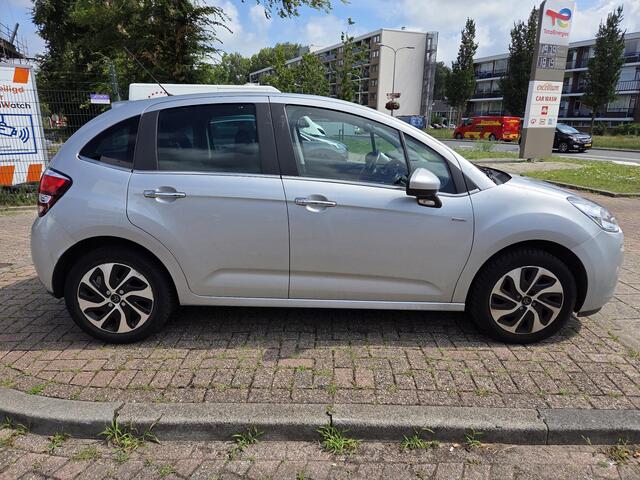 Citroen C3 1.2 PureTech Exclusive Airco/Navi/Zenith Panorama-voorruit/PDC/GEEN AFLEVERKOSTEN