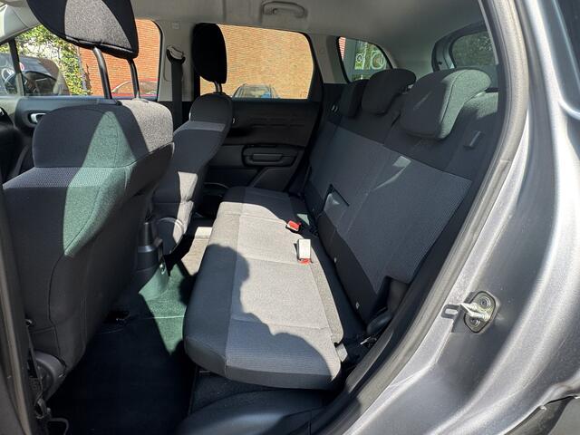 Citroen C3 Aircross 1.2 PureTech Shine // NAVI // CLIMA // CAMERA // CLIMA // CRUISE // APPLE CARPLAY / ANDROID AUTO