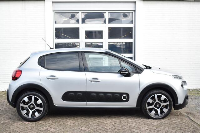 Citroen C3 PureTech 110 S&S Shine Navi | Airco | Parkeerhulp | Lage km stand | +