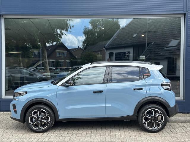 Citroen C3 1.2 Turbo 100 PK Max | Nieuwste Model | Navigatie | Parkeer Camera + Sensoren achterzijde | Lichtmetalen Velgen| Hoge zitpositie | LED Verlichting | Zwart dak | Climate control | Cruise control | DAB+ Radio |