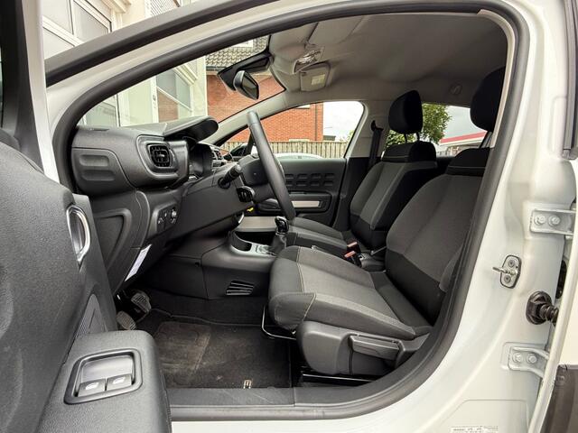 Citroen C3 1.2 Feel Edition 82PK Navi Cruise DAB+ NW APK!