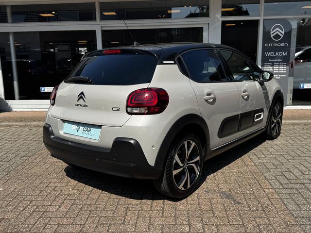 Citroen C3 1.2 PureTech Shine Automaat | Carplay | Keyless entry | Grootlicht assistent | Dodehoek detectie