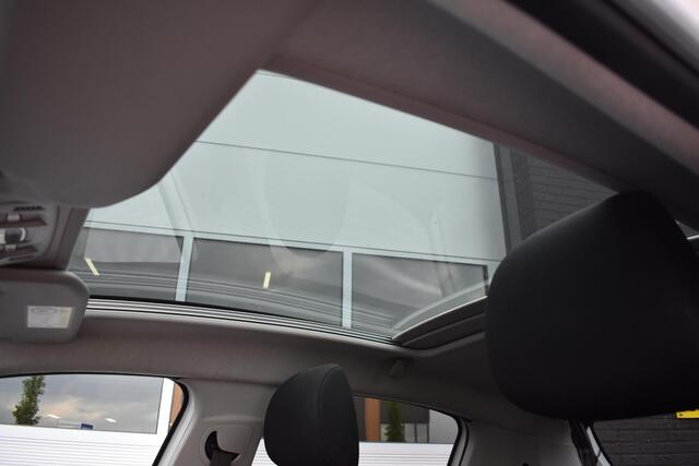 Citroen C3 1.2 PureTech Shine | Carplay | Camera | Panodak | Incl. garantie.