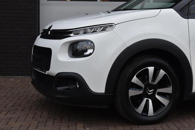 Citroen C3 1.2 PureTech Shine | Carplay | Camera | Panodak | Incl. garantie.