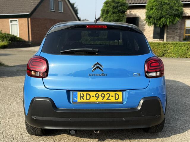 Citroen C3 PURETECH SHINE AUTOMAAT NAVI/CAMERA/TREKHAAK/STOELVERWARM