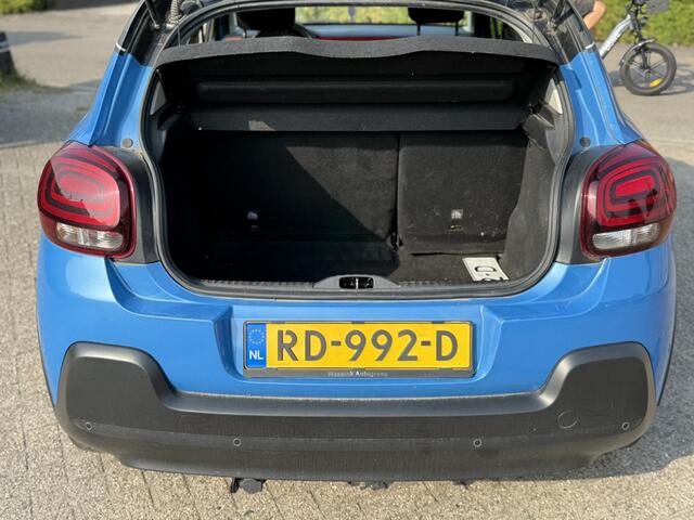 Citroen C3 PURETECH SHINE AUTOMAAT NAVI/CAMERA/TREKHAAK/STOELVERWARM