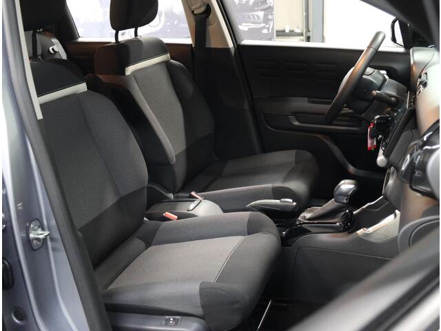 Citroen C3 Aircross 1.2 130PK Shine | AUTOMAAT | AppleCarplay/AndroidAuto | Camera | Cruise Control | Climate Control | Stoelverwarming | Navigatie |16"LMV | LED | Isofix | Privacy Glass | Parkeersensoren |