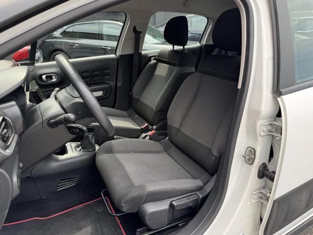Citroen C3 1.2 PureTech Shine | Navigatie | Parkeersensoren | Cruise Control | Climate Control |