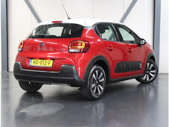 Citroen C3 1.2 110PK S&S Shine | AUTOMAAT | AppleCarplay/AndroidAuto | Camera | Cruise Control | Climate Control | Navigatie |16"LMV | Isofix | Two-Tone | Parkeersensoren |