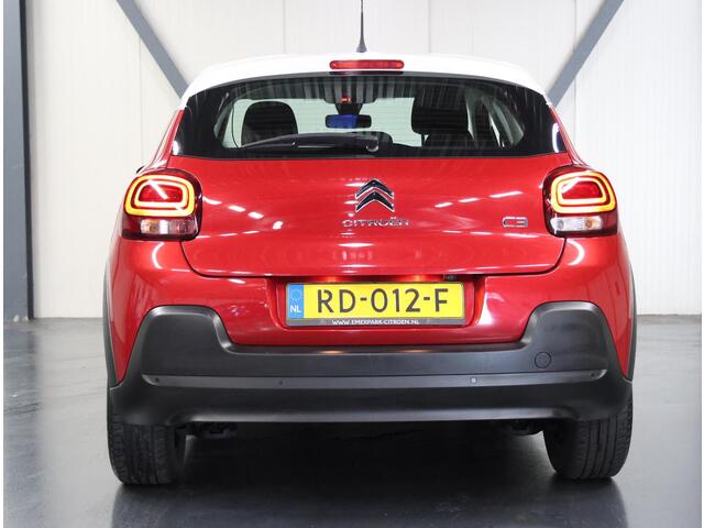 Citroen C3 1.2 110PK S&S Shine | AUTOMAAT | AppleCarplay/AndroidAuto | Camera | Cruise Control | Climate Control | Navigatie |16"LMV | Isofix | Two-Tone | Parkeersensoren |