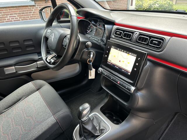 Citroen C3 1.2 PT Shine Navi, Camera, 17" LMV, Trekhaak