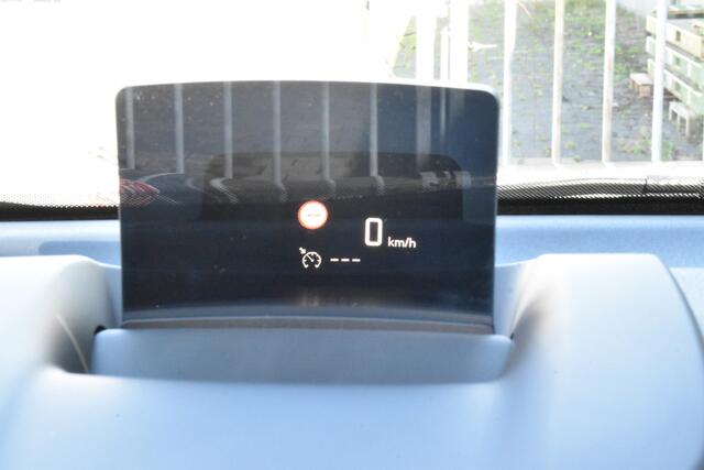 Citroen C3 Aircross PureTech 130 EAT6 Shine | Leder | Navi | Airco | Camera | Dodehoek detectie |
