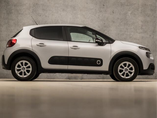 Citroen C3 1.2 PureTech S&S Sport Automaat (APPLE CARPLAY, GROOT NAVI, GETINT GLAS, CRUISE, PARKEERSENSOREN, SPORTSTOELEN, LANE ASSIST, NIEUWE APK, NIEUWSTAAT)
