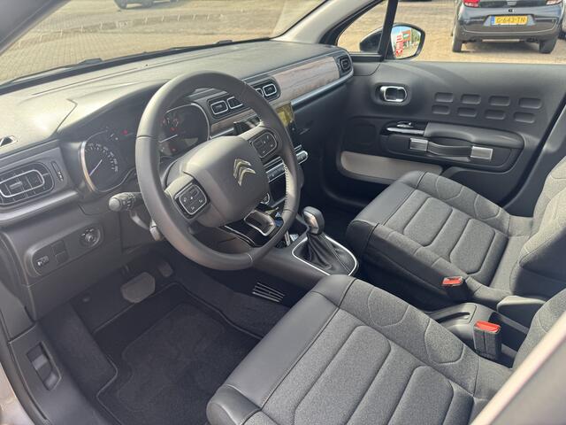 Citroen C3 110pk Max Automaat|Navigatie|1.478KM! Nieuwprijs ¤30.793,-