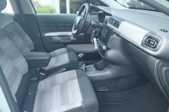 Citroen C3 PT 82 Feel Panoramdak | Navi | 16" | Climate Controle