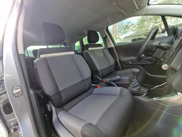 Citroen C3 Aircross 1.2 PureTech MAX | Climate & Cruise Control | Navigatie | Achteruitrijd Camera | LMV |