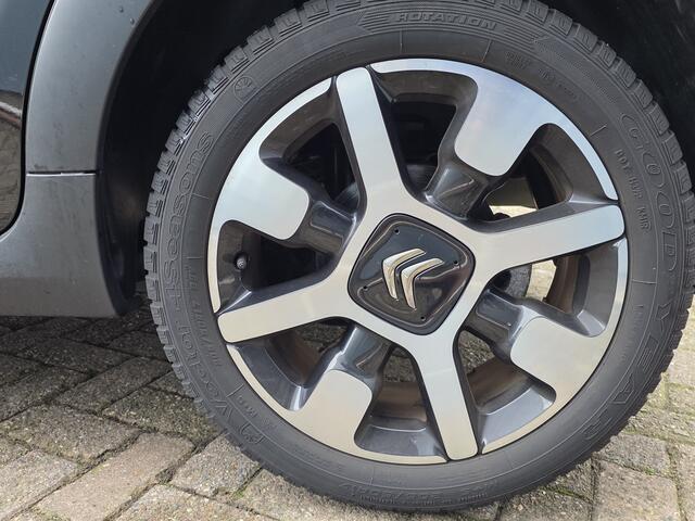 Citroen C3 1.2 PureTech S&S Shine AUTOMAAT NAVI TEL