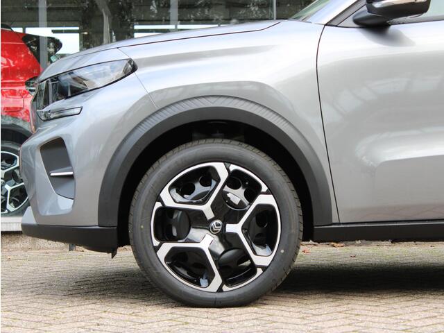 Citroen C3 HYBRID 110 PLUS VOORRAADKORTING | Automaat / Park. Sensoren / Apple Carplay