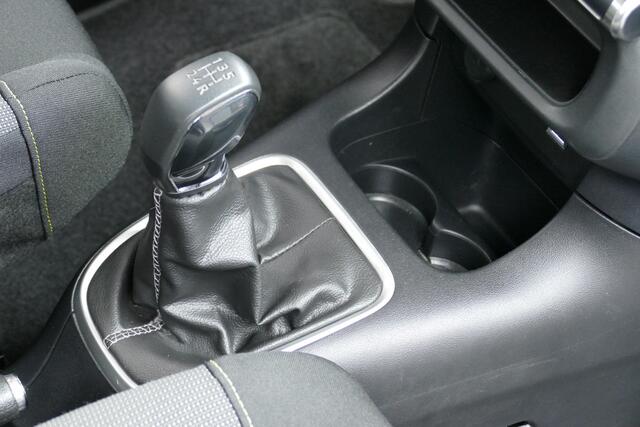 Citroen C3 1.2 S&S Feel Edition. Carplay/Android Navi, Clima, Cruise, 16", Rijstrook Sensor