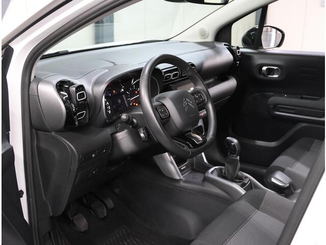 Citroen C3 Aircross 1.2 85PK Feel | 1ste eigenaar | AppleCarplay/AndroidAuto | Cruise Control | Climate Control | Navigatie | Isofix | Parkeersensoren | Trekhaak | Zonneschermen achter |