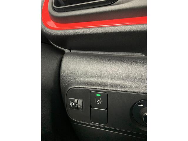 Citroen C3 1.2 PureTech Shine |Carplay!|Camera!|Navi!|