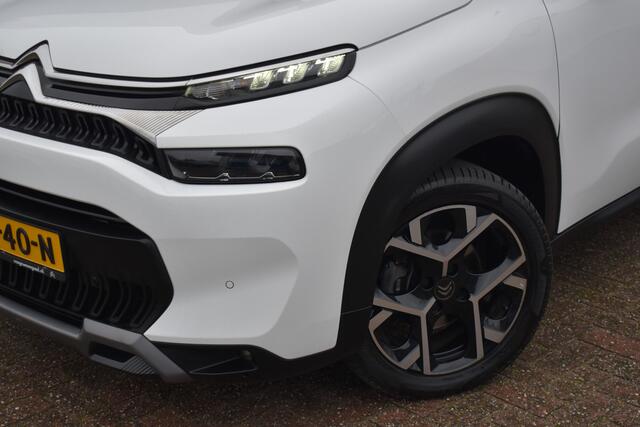 Citroen C3 Aircross PureTech 110 EAT6 Automaat Shine | Navigatie | Airconditioning ECC | Camera achter | Lederen Bekleding | Armsteun | Carplay & Android Auto | LM Velgen | isofix bevestigingspunten | Keyless