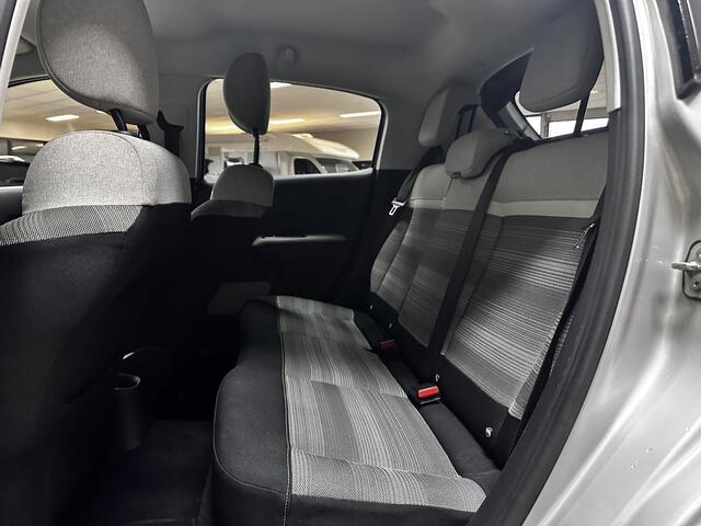 Citroen C3 1.2 PureTech Shine/ D-Riem verv: 110.000 KM!/ Camera/ 17'' LMV/ Keyless/ Apple + Android/ DAB+/ PDC V+A/ Clima/ Cruise/ Bluetooth/ Lane-Assist./ Multi. LEDER. Stuur/ Mistl.