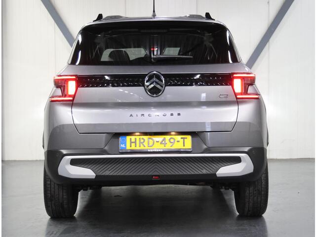 Citroen C3 Aircross 1.2 Hybrid 136PK Max | 1ste eigenaar | AppleCarPlay/AndroidAuto | ClimateControl | Camera | CruiseControl | LED Verlichting | Regensensor | Two-tone | Isofix | Privacy Glass | Parkeersenoren |