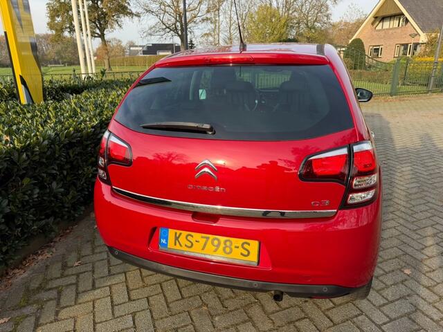 Citroen C3 1.2 PureTech Exclusive Pano / ECC / Cruise