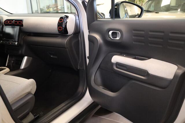 Citroen C3 Aircross PT 82 Feel Navi | Apple Carplay/Android Auto Draadloos laden | Climate Control | sensoren achter