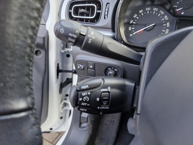 Citroen C3 Shine 1.2 | Trekhaak | Navi |