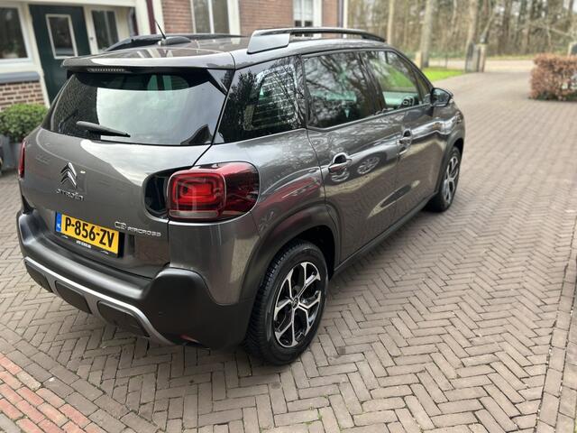 Citroen C3 Aircross 1.2 110pk Shine Navi, Carplay, LMV, Stoelverw.
