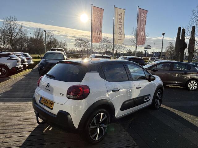 Citroen C3 1.2 PureTech Shine Apple carplay/Android auto | Trekhaak | Climate control | Cruise control | Lichtmetalen velgen 17'' | Achteruitrijcamera |
