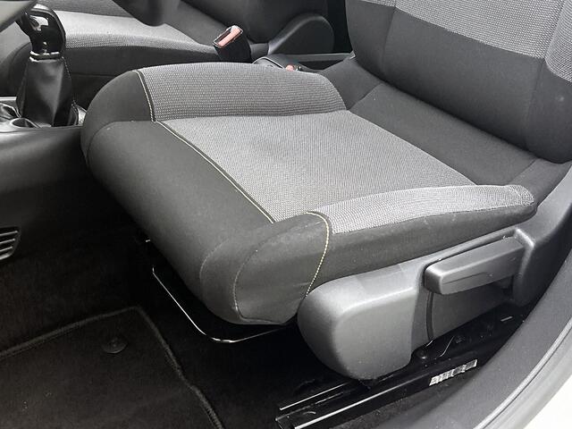 Citroen C3 83 PK Feel | Rijklaar | Navigatie | Climate Control | Apple Carplay |