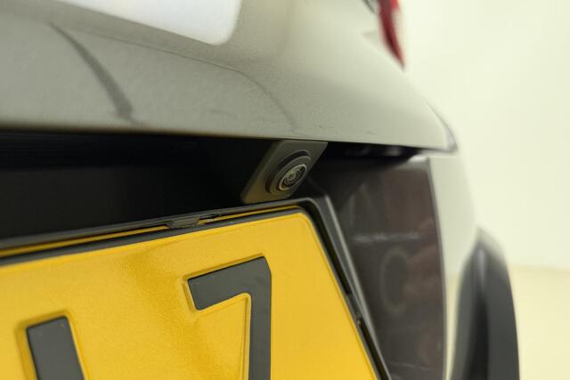 Citroen C3 1.2 PureTech Feel Edition | Navigatie | Climate control | Camera | DAB Radio | Cruise control | Lichtmetalen velgen | Weinig kilometers