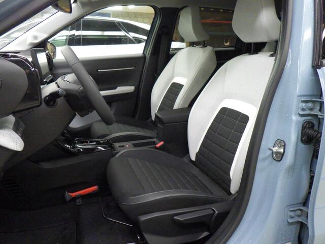 Citroen C3 Ë-C3 Max 113pk 44 kWh