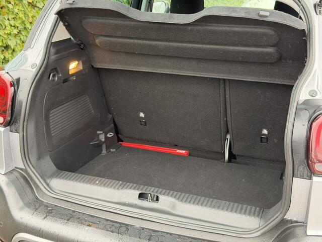 Citroen C3 Aircross Shine 1.2 PureTech 130PK EAT8 Automaat Navigatie, Stoelverwarming, Parkeersensoren, Apple Carplay, Android Auto