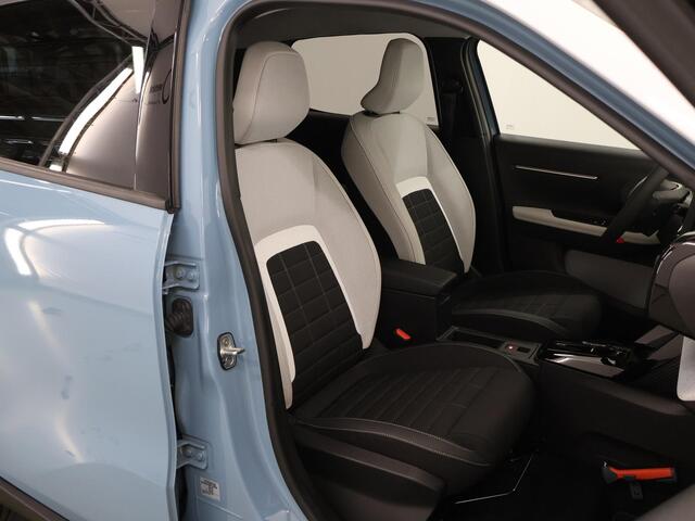 Citroen C3 Ë-C3 Max 113pk 44 kWh | Navigatie | Parkeercamera | Apple Carplay/Android Auto | Climate Control | Cruise Control |