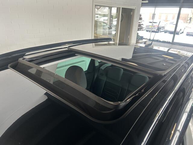 Citroen C3 Aircross 1.2 PureTech S&S Shine / Pano / Keyless Entry / Apple Car Play / Dab / Head Up Display