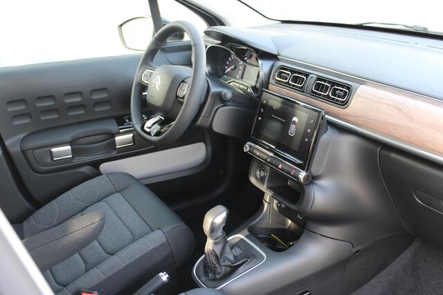 Citroen C3 1.2 PT Max CAMERA/NAVI/KEYLESS ENTRY