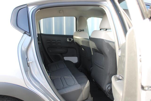 Citroen C3 1.2 PT Max CAMERA/NAVI/KEYLESS ENTRY