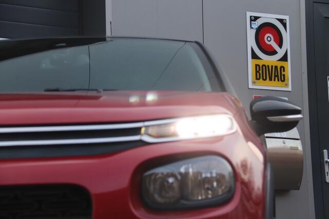 Citroen C3 1.2 PureTech S&S Shine, Trekhaak, Navi, Carplay