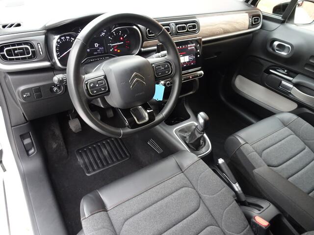 Citroen C3 PureTech S&S 83 Shine | Navigatie | Trekhaak | Nieuwe distributie!*