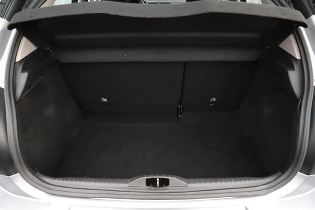 Citroen C3 1.2 PureTech Feel Navigatie Carplay Android Climate Cruise Control Rijstrooksensor Parkeersensor All-season banden!