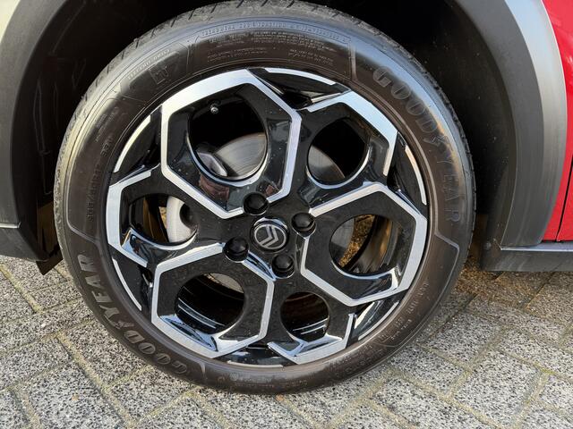 Citroen C3 100pk Max (Camera - Navigatie - Automatische Airco - LED - Parkeersensoren - Apple Carplay)